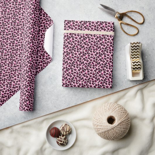 Small Pink Leopard Spots Animal Print Pattern ラッピングペーパー (クラフト)