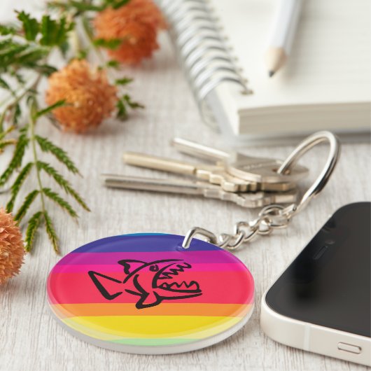 small shark キーホルダー (正面右)