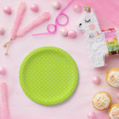 Small White Polka Dots on Lime Green Paper Plate ペーパープレート (パーティー)