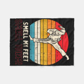 Smell Feet Girl Ponytail Kick Karate Taekwondo Kun フリースブランケット (正面(横))