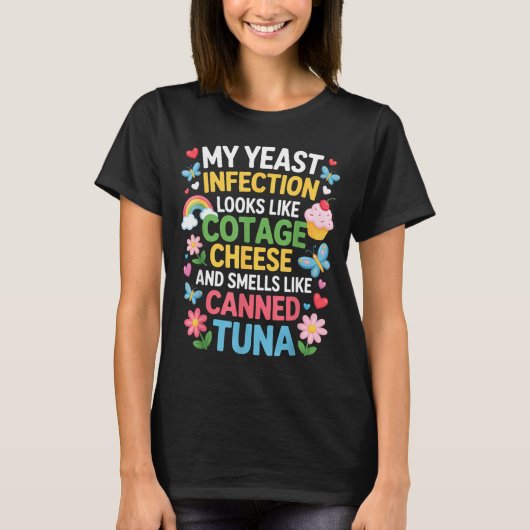 Smells Like Canned Tuna Inappropriate Humor Saying Tシャツ (正面)