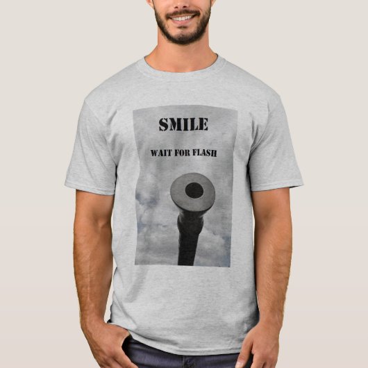 smile and waitt for flash tシャツ (正面)