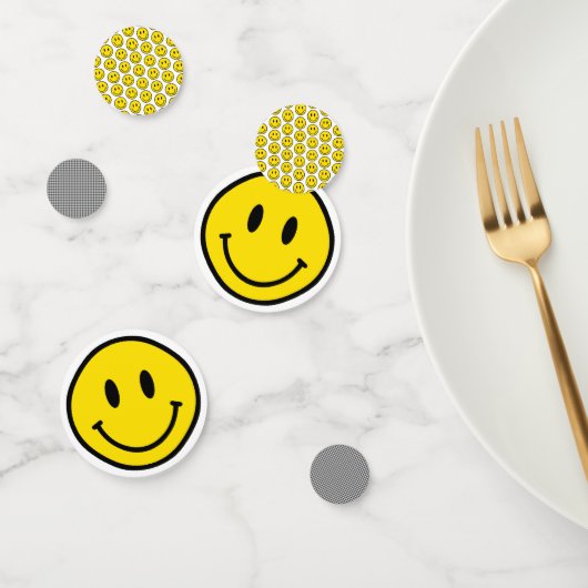 Smile Emoji Happy Face Gingham Party Fun コンフェッティ (グループ)