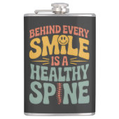 Smile Healthy Spine Chiropractor Quote Design フラスク (正面)