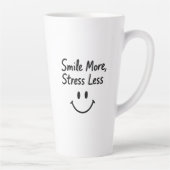 Smile More, Stress Less Doodle Design カフェラテマグ (右)