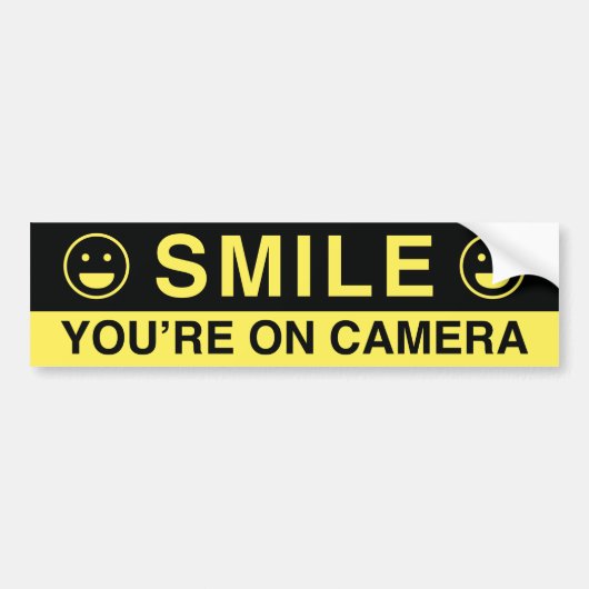 Smile You’re On Camera バンパーステッカー (正面)