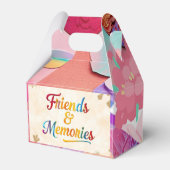 "Smiles That Bind" フェイバーボックス (裏面サイド)