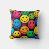 Smiley Faces Cushion  クッション (正面)