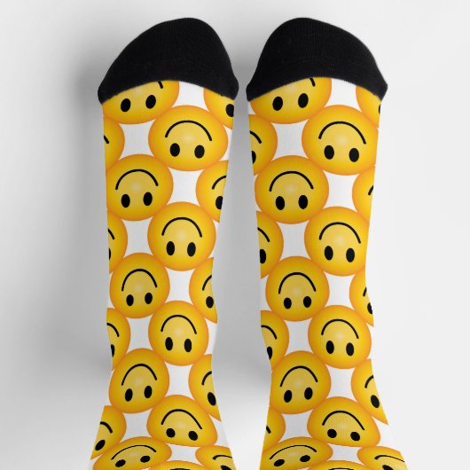 Smiley Happy Face Emoji Printed Gift Socks ソックス (上部)