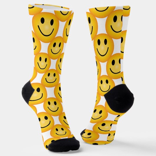 Smiley Happy Face Emoji Printed Gift Socks ソックス (傾斜あり)