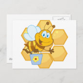 Smiling bee hold a bucket ポストカード (正面/裏面)