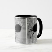 Smiling Spider by Odilon Redon,ヴィンテージハロウィン マグカップ (正面右)