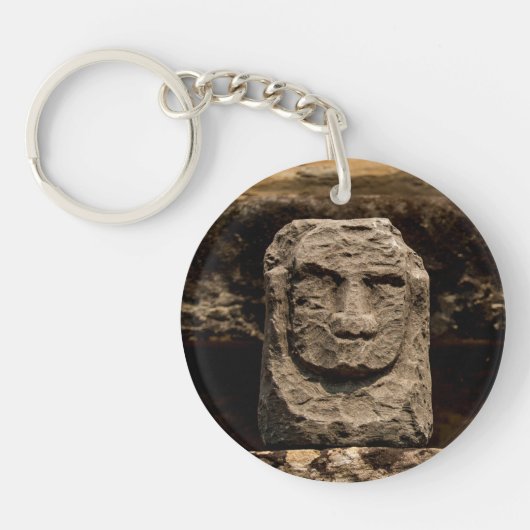 Smiling Stone Totem Cambodia Keychain キーホルダー (正面)