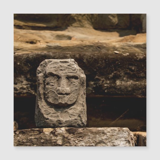 Smiling Stone Totem Cambodia Magnet Card (正面)