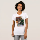 Smirking Kitten Christmas Chaos 1 女性用 Tシャツ (正面フル)