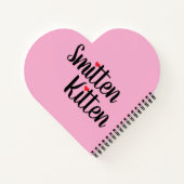 Smitten Kitten Cute Valentine Heart Shaped ノートブック (裏面)