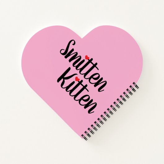 Smitten Kitten Cute Valentine Heart Shaped ノートブック (裏面)