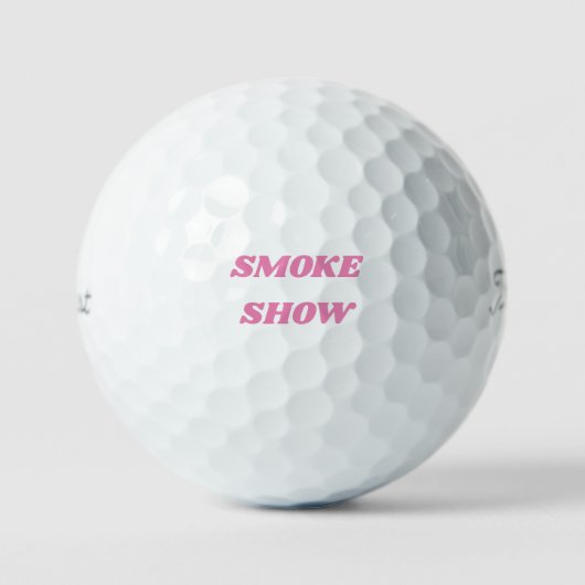 SmokeタイトルリストPro V1 ゴルフボール (正面)