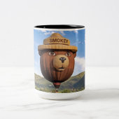 Smokey Bear in Colorado ツートーンマグカップ (中央)