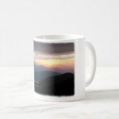 Smokiesの日没: Mtnsは/Muir呼出しです コーヒーマグカップ (正面右)