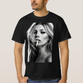 Smoking Kate Iconic Pose Classic T-Shirt Tシャツ (正面)