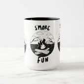 S'moreおもしろいが多い マグカップ (中央)
