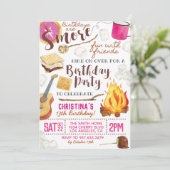 S'moreおもしろいキャンプ誕生日招待状 招待状 (スタンド正面)