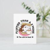 S'moreよりもフルフィファ – かわいい犬とデザートパン ポストカード (スタンド正面)