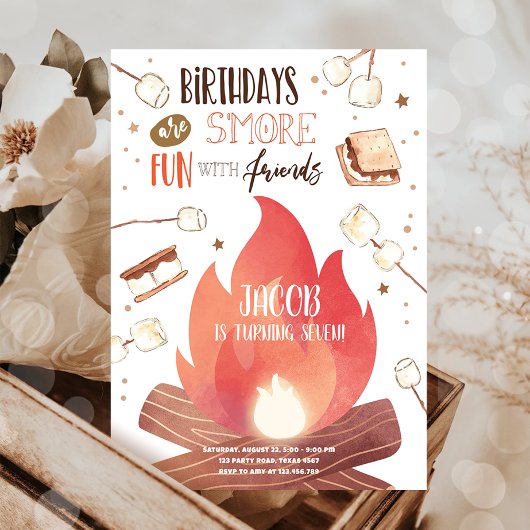 S'more Bonfire Smoreおもしろいフレンズキャンプ誕生日 招待状