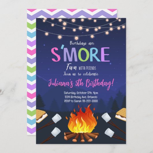 S'more Camping S'more焚き火誕生日招待状 招待状 (正面/裏面)