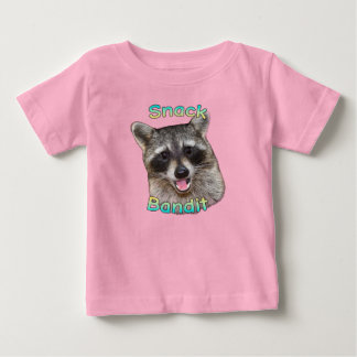 Snack Bandit 面白いアライグマ 子供服Tシャツ – かわいい ベビーTシャツ
