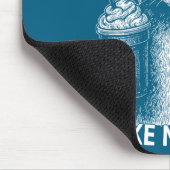 Snacks Make Me Nicer Funny Raccoon Sarcastic Anima マウスパッド (コーナー)