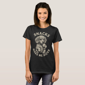 Snacks Make Me Nicer Labrador Puppy Funny Dog  Tシャツ