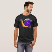 Snailed It Pun Cool Snail in Sunglasses Tシャツ (正面フル)