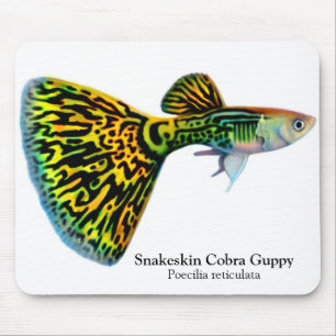 Snakeskinのコブラのグッピーのマウスパッド マウスパッド