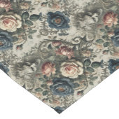 Snideのコメント – ゴシック様式のフローラグロテスク ショートテーブルランナー (コーナー)