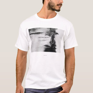 Snoqualmieの滝およびロッジ、ワシントン州Photograp Tシャツ