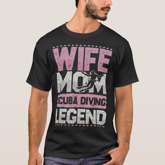 Snorkelling Wife Mom Diving Legend Diving Women Tシャツ (正面)