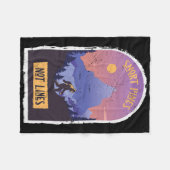 Snort Pines Not Lines Bigfoot Sasquatch Hiking Hik フリースブランケット (正面(横))