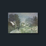 Snow at Argenteuil by Claude Monet キャンバスプリント<br><div class="desc">Claude MonetによるArgenteuil II (1874)での雪は、ヴィンテージの印象派の素晴らし美術風景絵画である。フランスのアルゼンテウイルで木々や家が背景の雪のシーンが見られる冬の日。アーティストについて：クロード・モネ(1840-1926)は印象派の運動の創始者であフランスのり絵画、その絵画の大部分は「空中に浮かぶ」（野外に浮かぶ）スタイル印象派の風景である。</div>