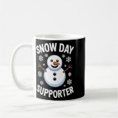 Snow Day Suprter Snow Snowflake Snowman Winter Tea コーヒーマグカップ (左)