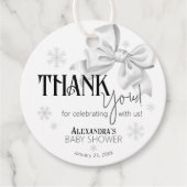 Snow In Love White Bow Elegant Winter Baby Shower フェイバータグ (正面)