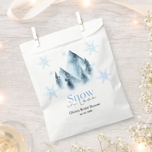 Snow in Love Winter Snowflakes Bridal Shower フェイバーバッグ (クリップ留めされた状態)