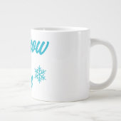 ❄️ Snow Much Fun Christmas Mug – Festive Snowflake ジャンボコーヒーマグカップ (右)