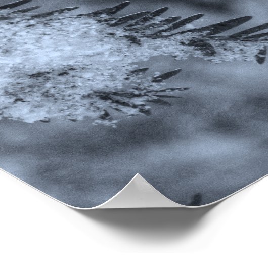 Snow on Pine Needles ポスター (角)