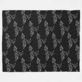 Snowboarder in den Bergen フリースブランケット (正面(横))