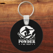 Snowboarding In Powder We Trust Graphic キーホルダー (正面)