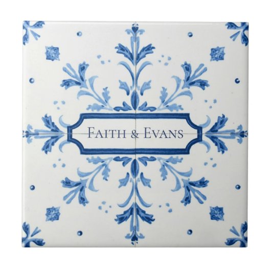 Snowflake pattern blue & white holiday custom name タイル (正面)