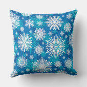 Snowflakes On Blue Throw Pillow クッション (裏面)