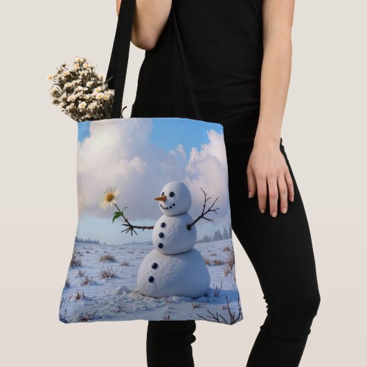 Snowman Holding a White Daisy トートバッグ (クローズアップ)